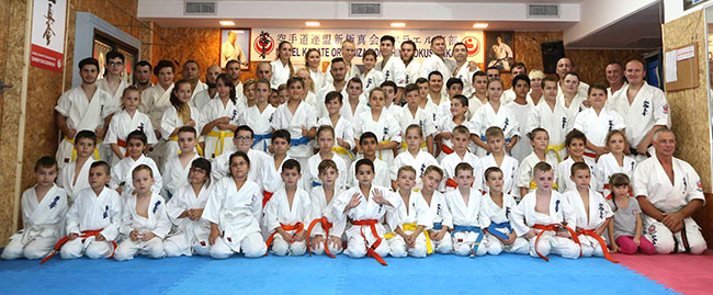http://karate-beitshemesh.org/forum/uploads/images/2/9887575afcf52f7e099f278455205799.jpg